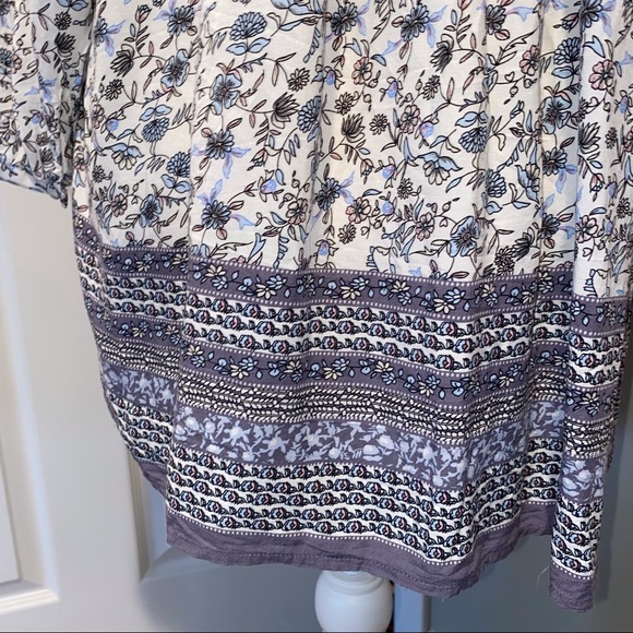 Marisa Christina Beautiful Blue Floral Shirt quarter sleeves V Neck EUC L29 w27 - Picture 6 of 7